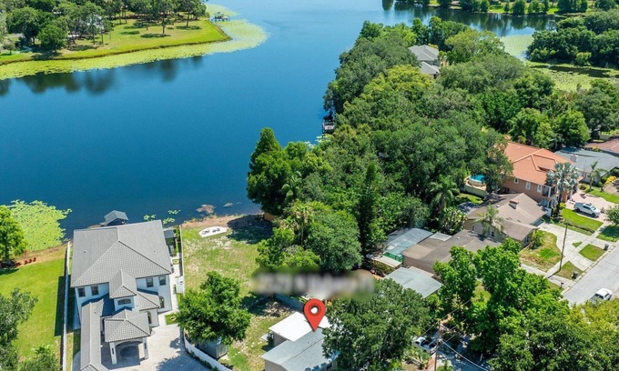 Carrollwood House | 2529 N Habana Place S