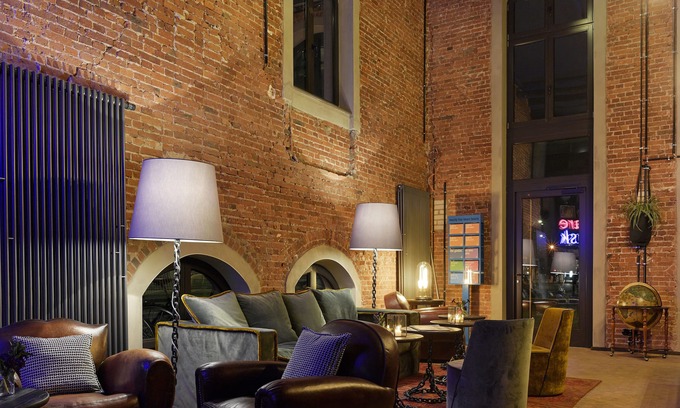 Altstadt Hotel | 25hours Hotel Altes Hafenamt