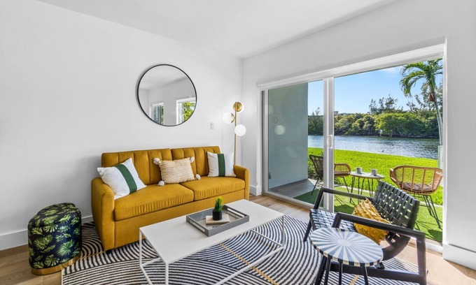 Deerfield Beach Apartment | 261 #2 Managed By Brampton Park
