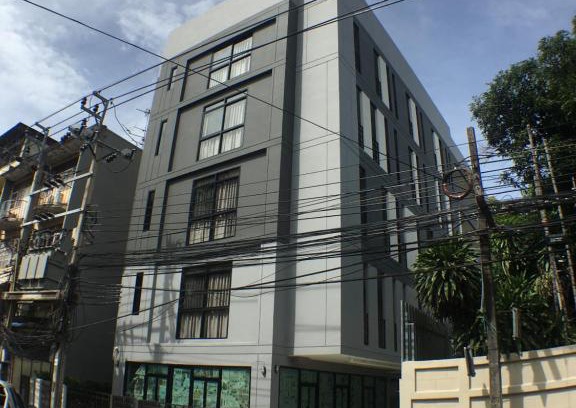 Phasi Charoen House | 28 Place
