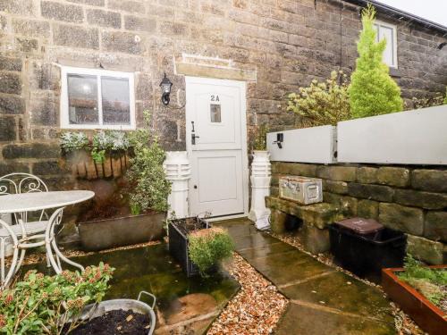 Wadsworth House | 2A Chiserley Stile