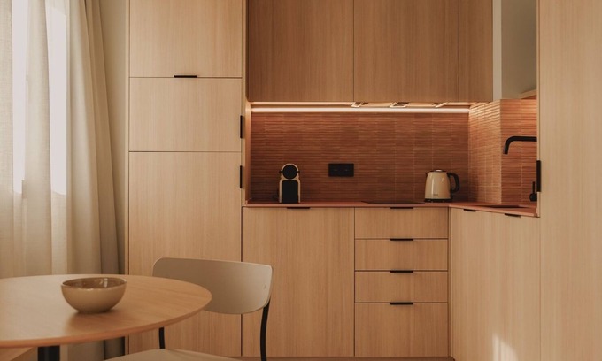 Old Town Apartment | 2B | Deluxe Apartment by Pau Suites