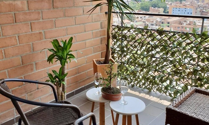 Guayabal Apartment | 2bd/2bth Amazing view + Netflix fast wifi near Poblado