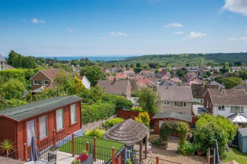 Killay House | 2BD Holiday Home Stunning views of the Sea & Gower