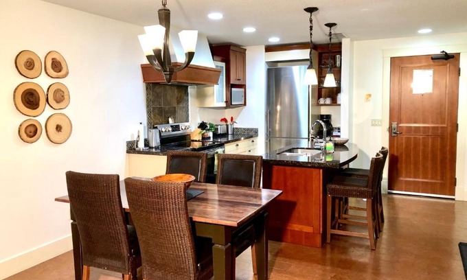 Canmore Apartment | 2BR 2Bath Mountain Condo Resort