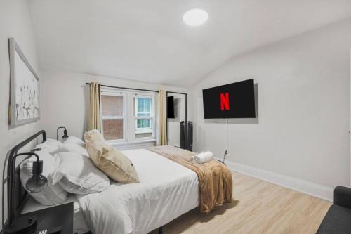 Durham Region Apartment | 2BR Apt Mins from Beach and Downtown Free Parking