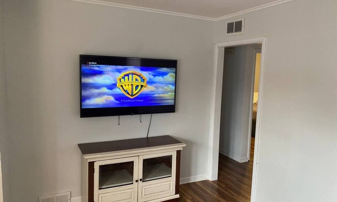Sioux Falls House | 2BR Dog Friendly House|Firepit