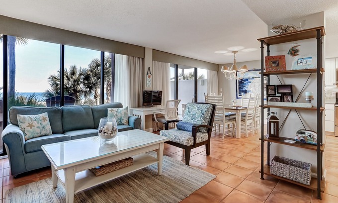 Fernandina Beach Condo | 2BR Oceanfront in Captain's Court with beautiful views! Omni Plantation