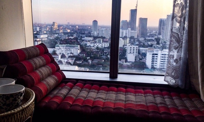 Khlong Tan Condo | 2BR Sukhumvit BTS Phrom Phong/Emporium/WiFi/pool