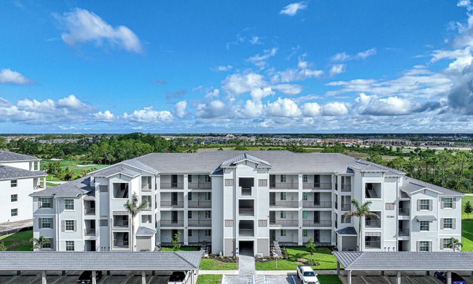 Venice Condo | 3/2 condo in Wellen Golf & CC