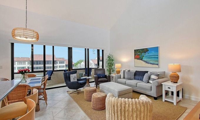 Siesta Key Condo | 3-403 in Sarasota, FL