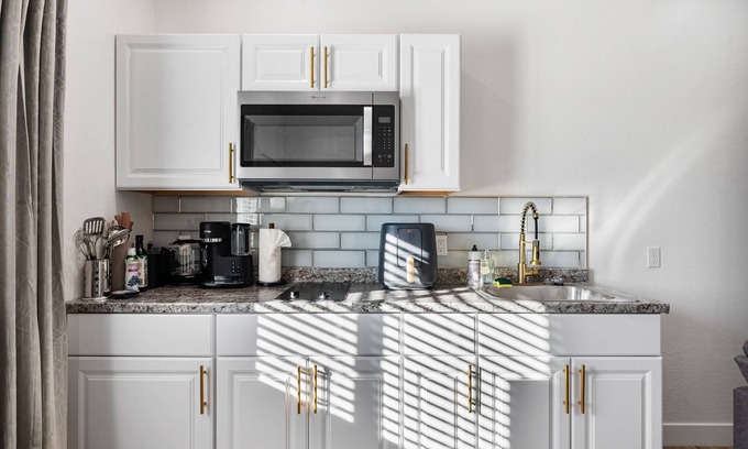 Estrella House | 3.8 Miles From Downtown Phoenix