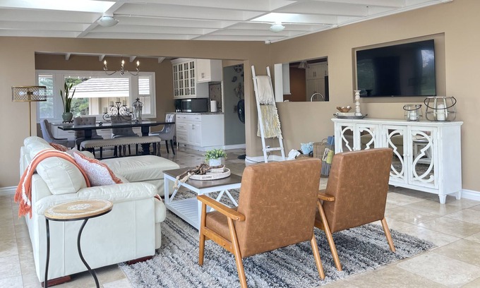 Camarillo House | 3 Acre 2Unit Angel Ranch-Pool/Events
