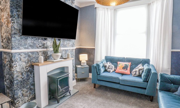 Scarborough House | 3 AUBOROUGH STREET, pet friendly, with a garden in Scarborough