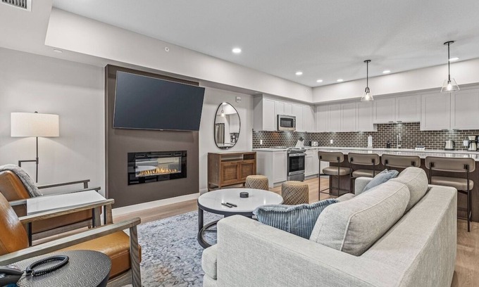 Dead Man's Flats Condo | 3 bed/2 bath Sparrowhawk Resort-Topfloor-Sleeps 8