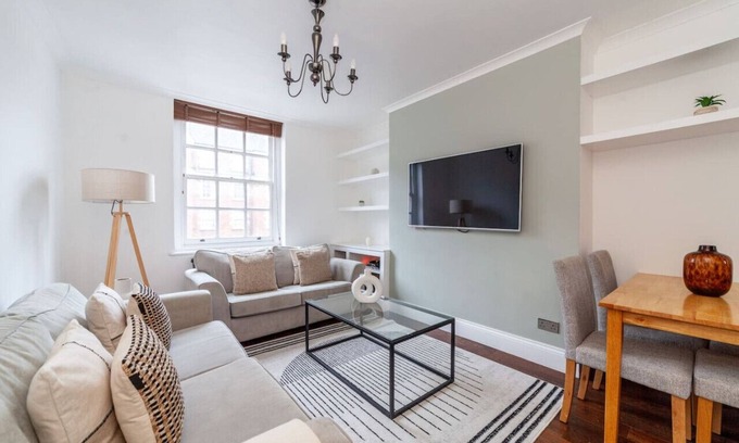 St. Johns Wood Apartment | 3 Bed Apartment in St John’s Wood