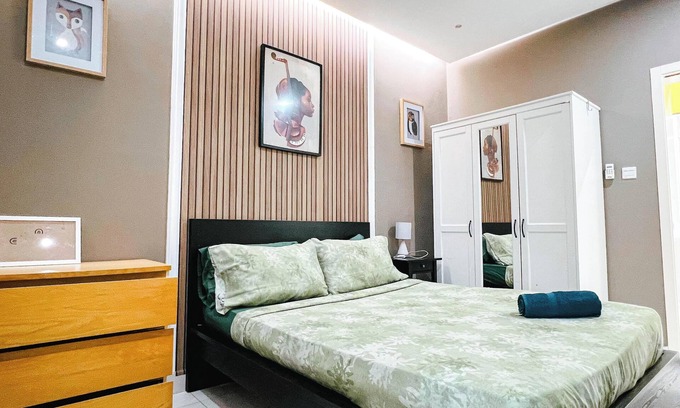 Belas Apartment | 3-Bed Apartment - Sleeps 6 - Free Parking