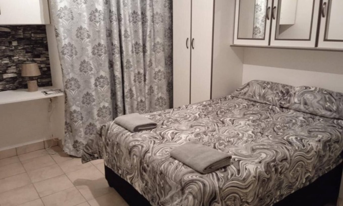 Durban House | 3 Bed Home
