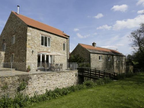 Bedale House | 3 Bed in Bedale G0095