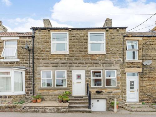 Saltburn-by-the-Sea House | 3 Bed in Danby 46583