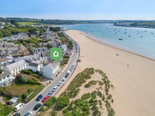 Instow House | 3 Bed in Instow INSBR