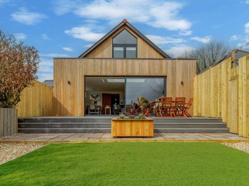 Holsworthy House | 3 bed property in Holsworthy 90721