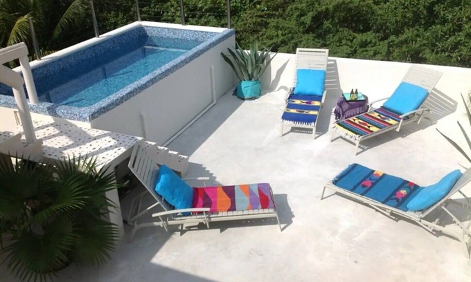 Puerto Morelos House | 3-Bedrm Home, King Beds, 3Min Walk to Beach, Rooftop Terrace & Pool, Restaurants