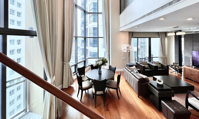 Khlong Tan Condo | 3 Bedroom Duplex Loft With 30 Foot Ceilings In Central Bangkok Near Emporium