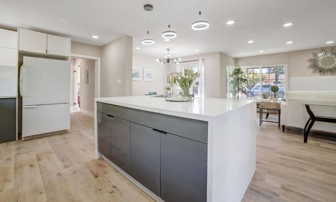 Concord House | 3 Bedroom 1.5 Bath House close to Downtown Concord/Walnut Creek
