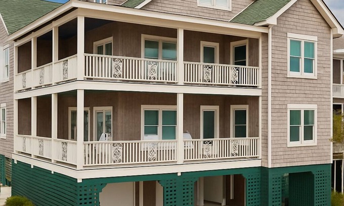 Wrightsville Beach House | 3 Bedroom-2 Bath-Sleeps 6-Midlevel Beach Retreat in Wrightsville Beach, NC