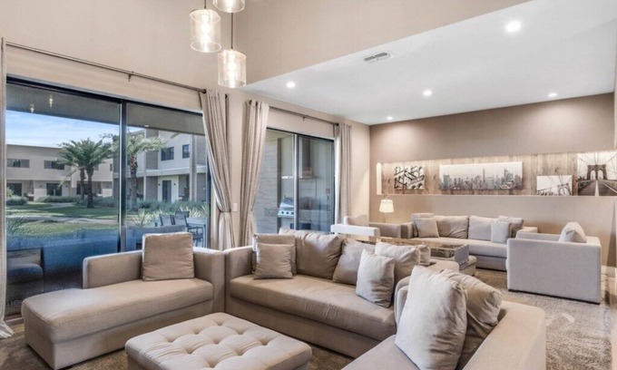 Florida Central Atlantic Coast House | 3 Bedroom/3.5 Bathroom Magic Village (7540 BD)