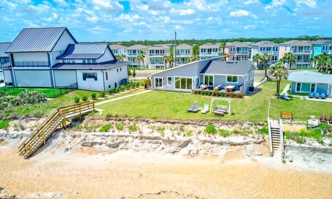 Flagler Beach House | 3-bedroom 3-bath beachfront house in amazing Flagler Beach FL