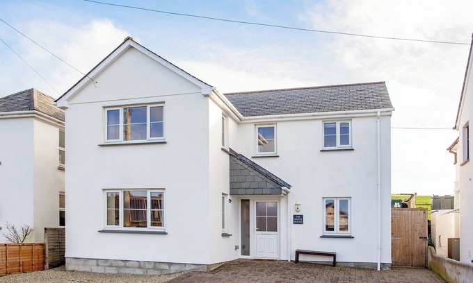 Widemouth Bay Cottage | 3 bedroom accommodation in Treskinnick Cross, near Bude