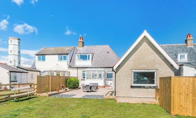 Buckton Cottage | 3 bedroom accommodation in Flamborough