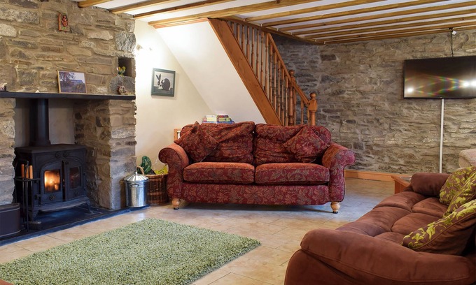 Bethania Cottage | 3 bedroom accommodation in Llangeitho, near Tregaron