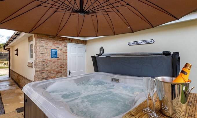 Kirk Leavington Cottage | 3 bedroom accommodation in Kirklevington, near Yarm