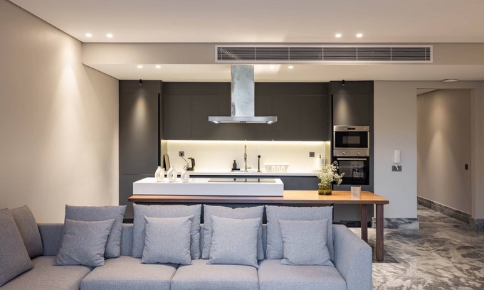 New Cairo House | 3-Bedroom Apart with Garden Views & Balcony TF