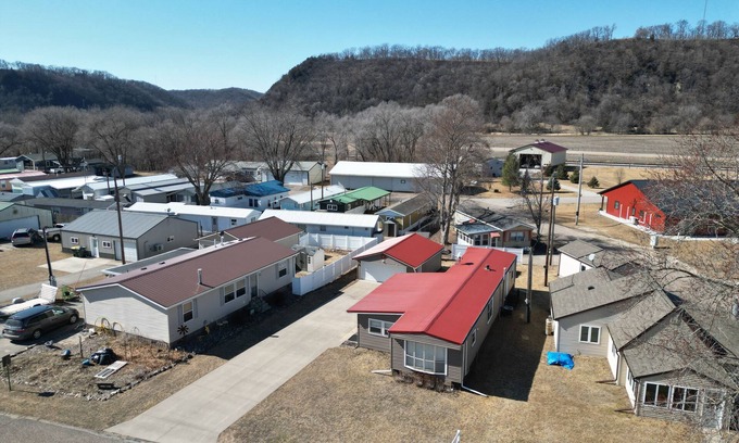 Harpers Ferry House | 3-bedroom building in enchanting Harpers Ferry with AC
