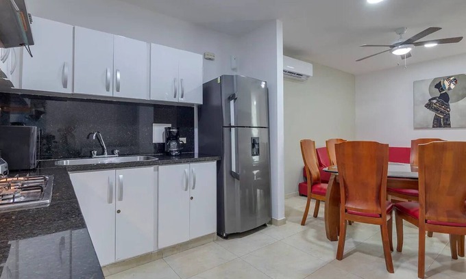 Bocagrande Apartment | 3-Bedroom Apartment Perfect location