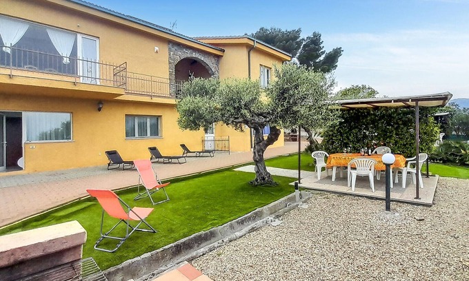 Poggi Apartment | 3 bedroom cozy apartment in Imperia