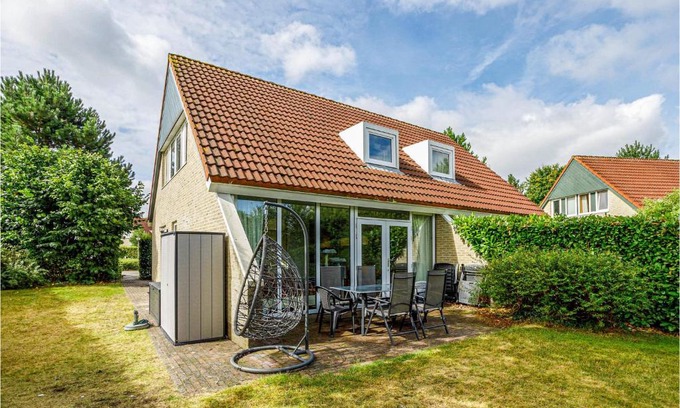 Vlagtwedde House | 3 Bedroom Cozy Home In Vlagtwedde