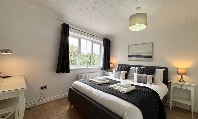 High Ercall Apartment | 3 Bedroom House with Garden