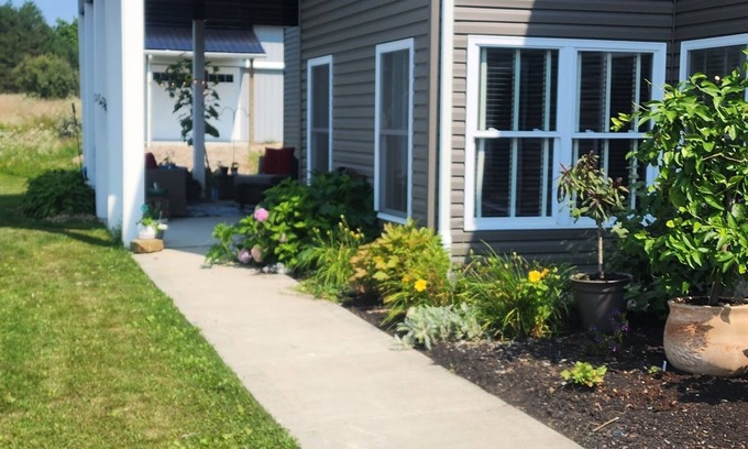 Ravenna House | 3 Bedroom High-end Townhouse. nVery spacious and centrally located.