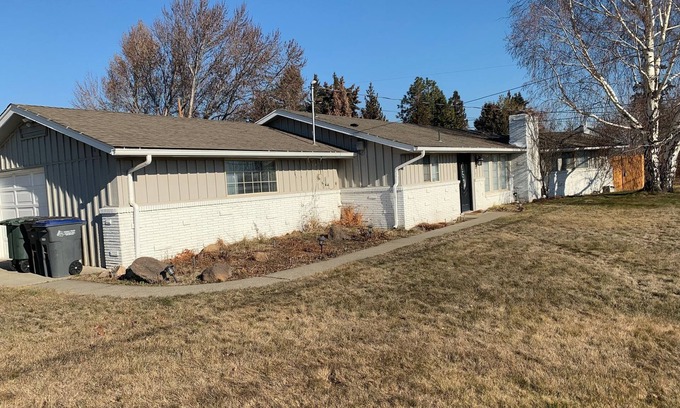 Yakima House | 3-bedroom house in amazing Yakima with WiFi, AC