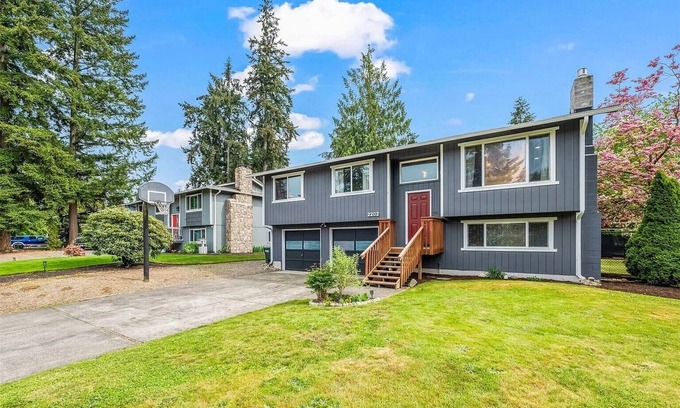 Puyallup House | 3-bedroom house in charming Puyallup with WiFi access