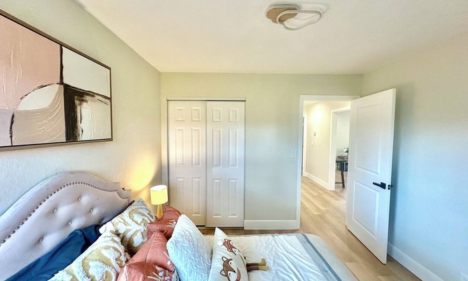San Tomas House | 3-bedroom house in peaceful Campbell with WiFi