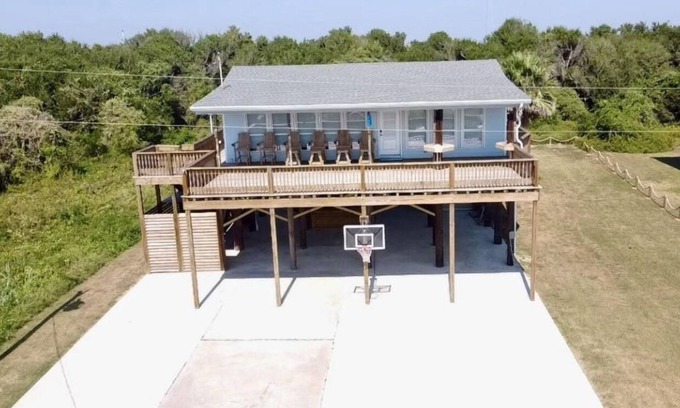 Lakeview Jefferson County House | 3-bedroom house in peaceful Little Florida Beach with WiFi, AC
