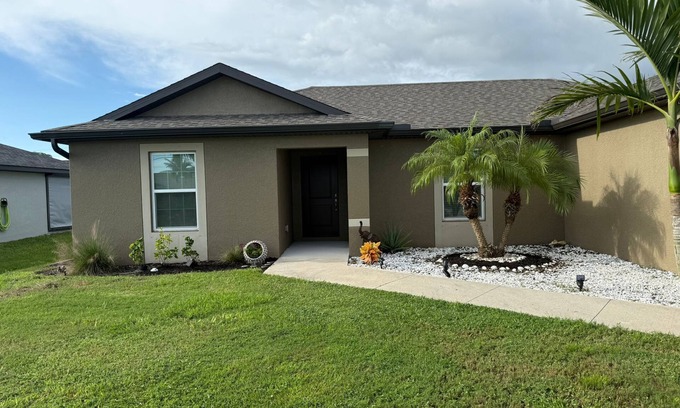 Mariner House | 3-bedroom house in welcoming Cape Coral with heated pool