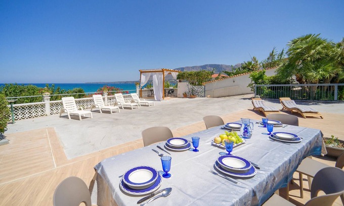 Trappeto Apartment | 3 bedroom lovely apartment in Trappeto