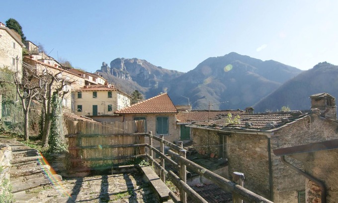 Stazzema Apartment | 3 bedroom nice apartment in Stazzema